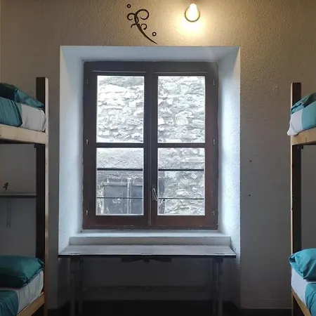 Cama Hab Compartida - Triton Villanúa