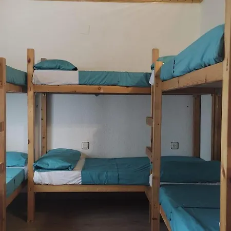 Cama Hab Compartida - Triton