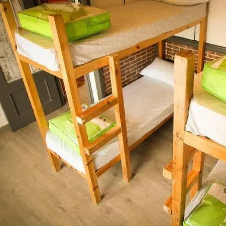 Cama Hab Compartida - Triton Villanúa