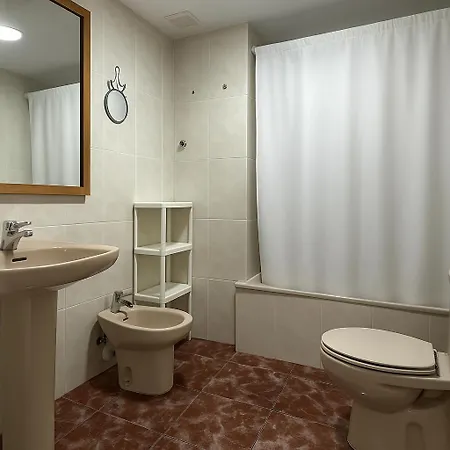 Ostello Cama Hab Compartida - Triton *