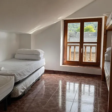 Cama Hab Compartida - Triton Ostello *