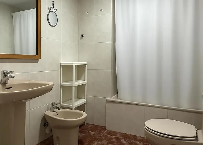 Vandrarhem Cama Hab Compartida - Triton *